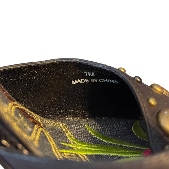 Beverly Feldman I Stiletto Sandals - Picture 7 of 10